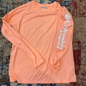 Columbia fishing shirt